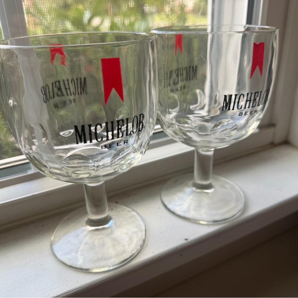 Michelob Beer Glasses with Red Logo